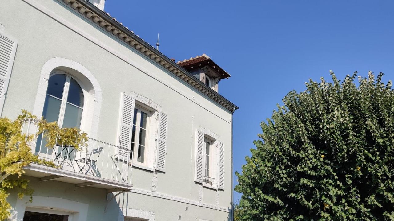 Villa Clement Sens Appart'Hotel Exterior foto